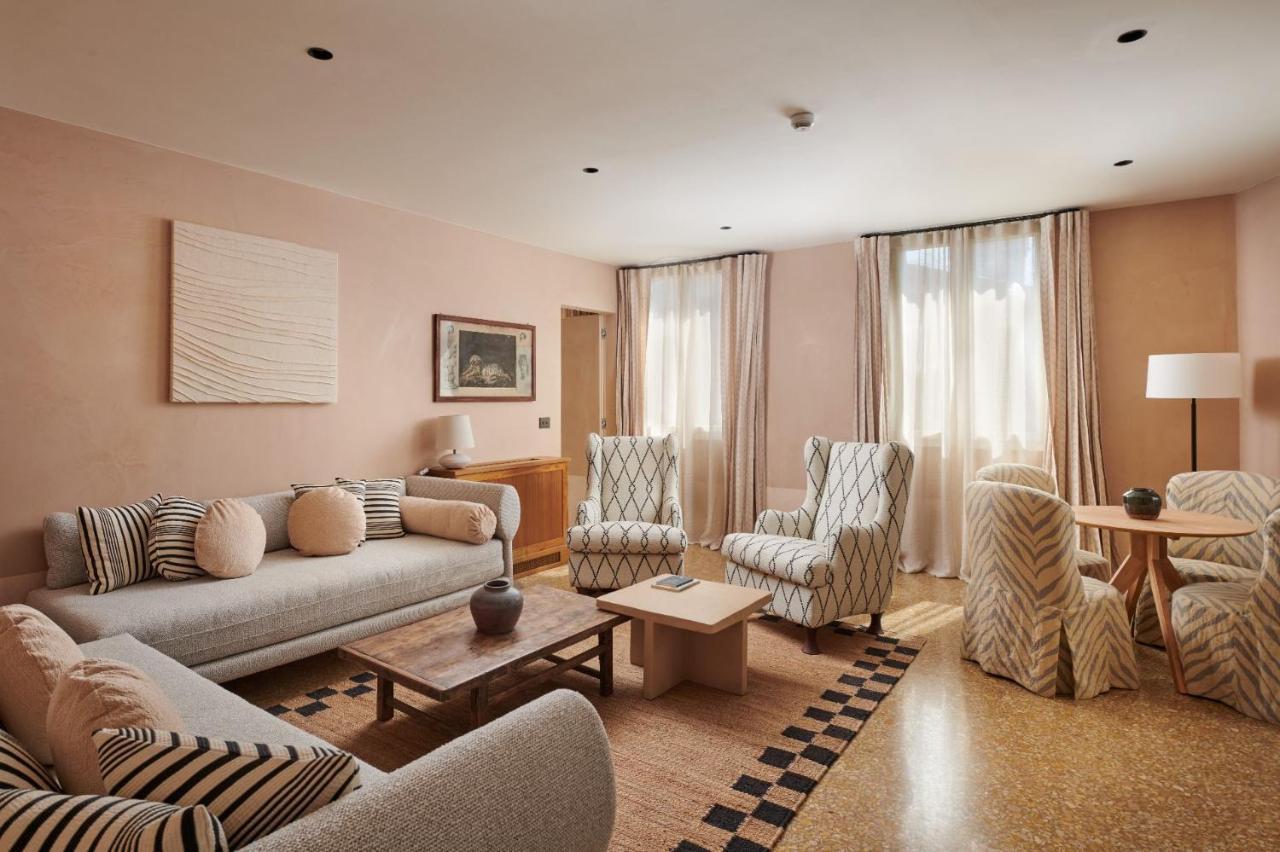 ヴェネツィアPalazzo Dell'Albero D'Oroアパートメント エクステリア 写真
